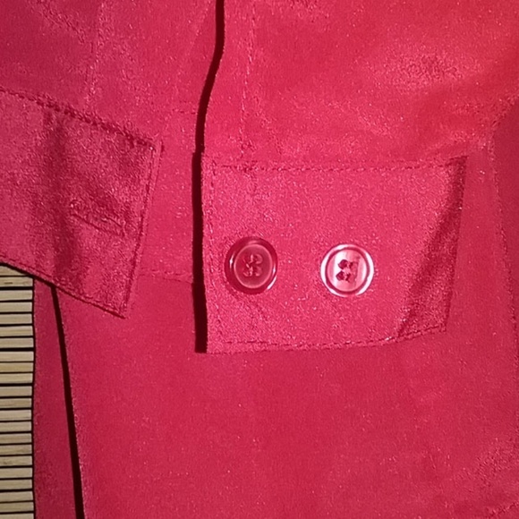 28W Denim 24/7 Cut-Out Button Front Blouse - Picture 5 of 7